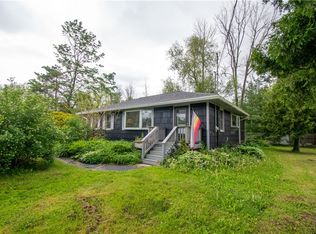 302 W High St, Geneva, NY 14456
