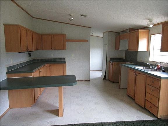 3rd image of 5208 Franklin Woodland Dr