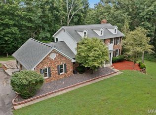 3100 Lakewood Ct, Festus, MO 63028