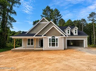 695 Sunset Dr, Carthage, NC 28327