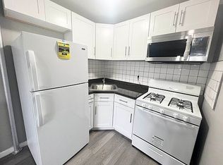 834 Beck St APT 3A, Bronx, NY 10459