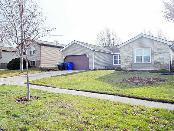 2nd image of 7547 W Woodlawn Dr