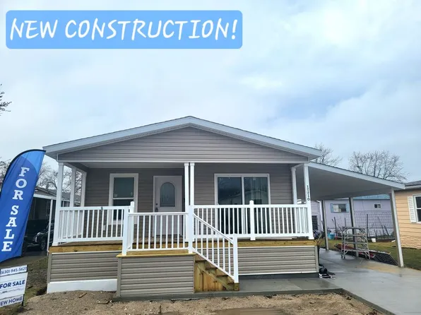 1116 Candlewood Rd #356, Elgin, IL 60123