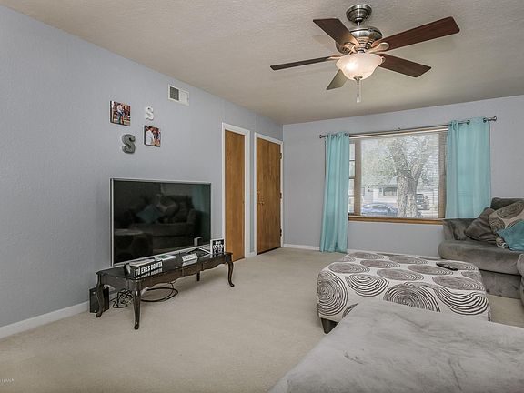 3rd image of 717 Morton Ave