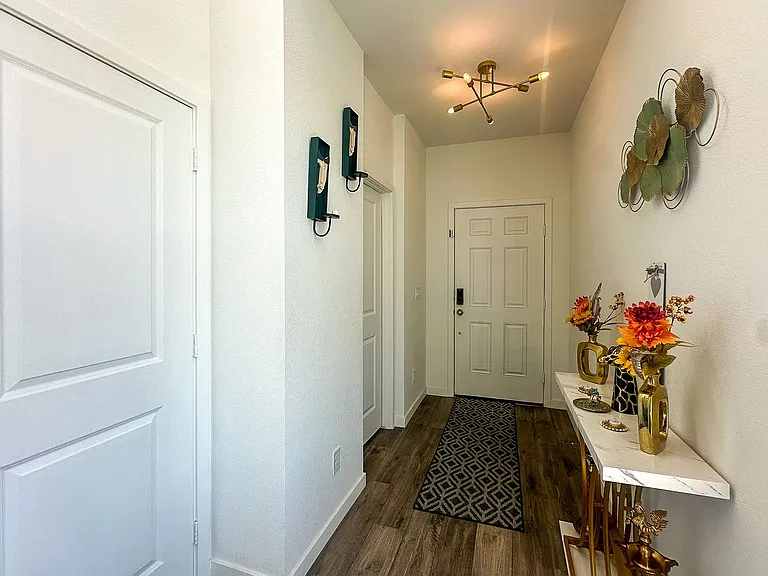 9037 Borrowdale Ln — Photo 5