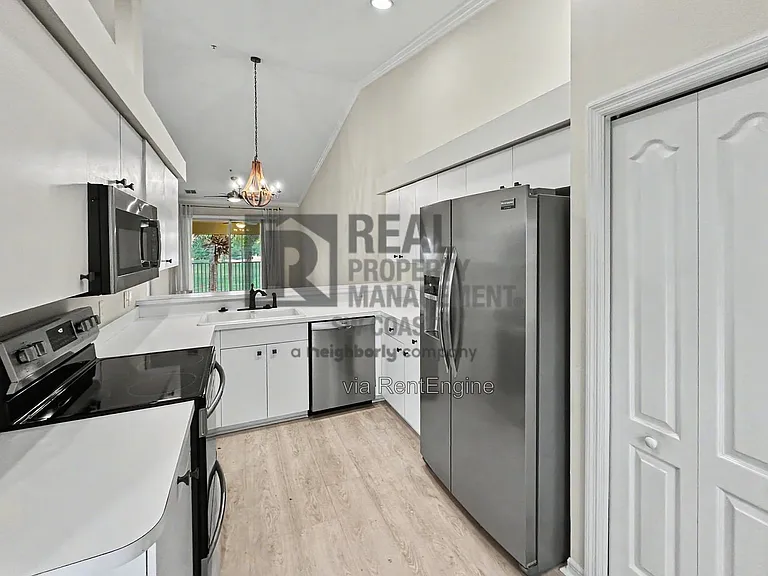 21330 Lancaster Run #1224 — Photo 10