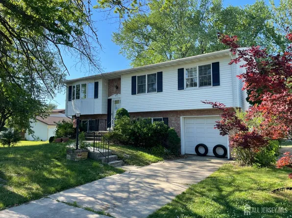 8 Durham Ter, Eastampton, NJ 08060