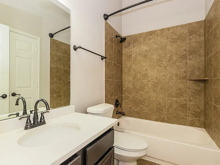 18415 Sunrise Maple Dr — Photo 15