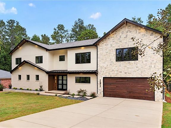 2nd image of 1434 Meadowcreek Ln