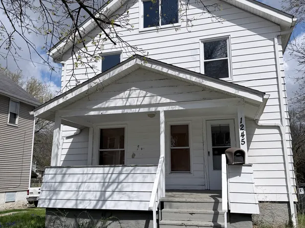 1245 Kansas Ave, Akron, OH 44314