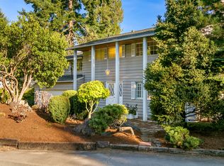 9226 Matthews Ave NE, Seattle, WA 98115