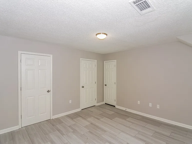 7308 Alexander Rd — Photo 13