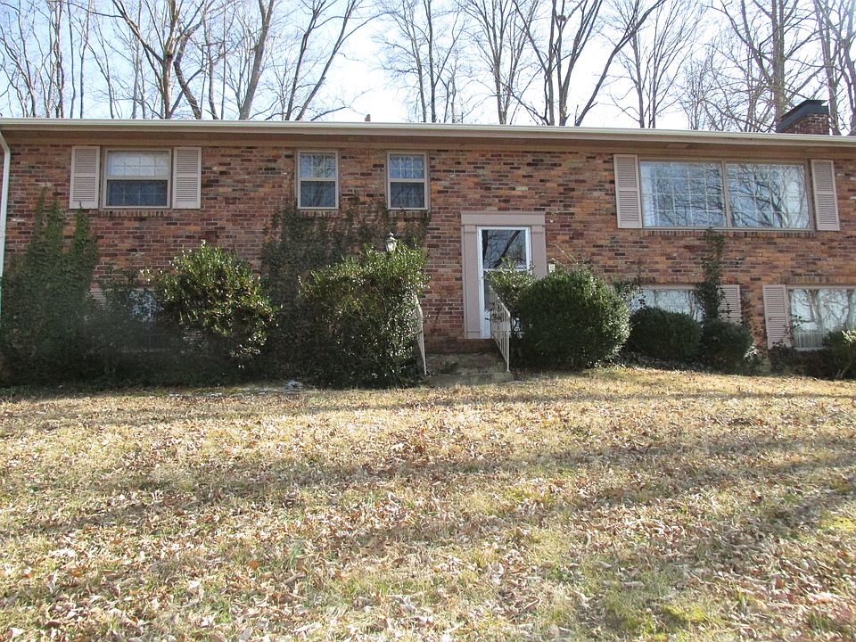 Beautiful Donelson Home!
