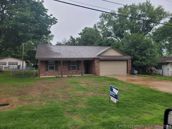 207 E 38th St, Sand Springs, OK 74063