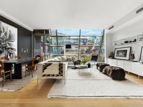 497 Greenwich Street image 1 of 17