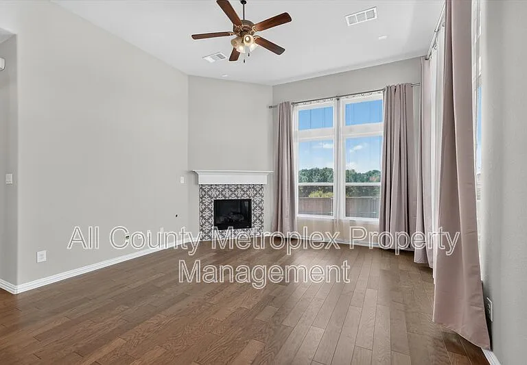 1602 Emerald Brook Ct — Photo 6