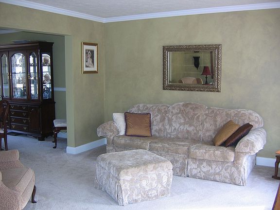 4th image of 1001 Longstream Ct