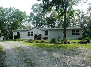 1201 Hickory Ln, Robertsville, MO 63072