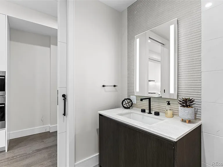 1901 Wazee St #310 — Photo 4