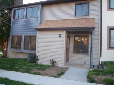 22 Fitzwatertown Rd Unit G1, Willow Grove, PA, 19090