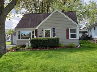 1404 N Center St, Beaver Dam, WI 53916