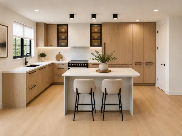 157 King Edward Ave W #104, Vancouver, BC V5Y 2H8