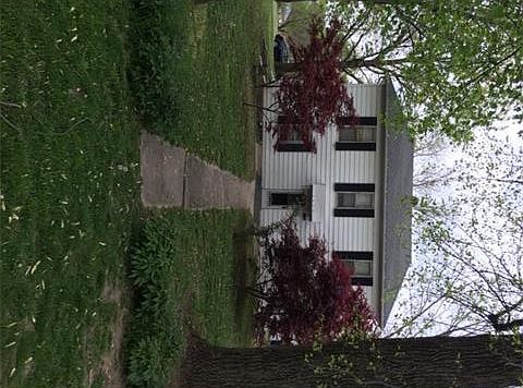 1st image of 2805 S 42nd St