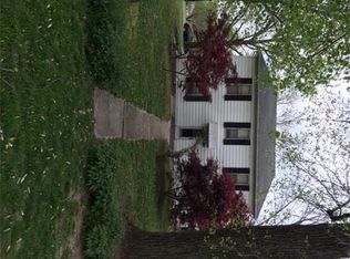 2805 S 42nd St, Kansas City, KS 66106