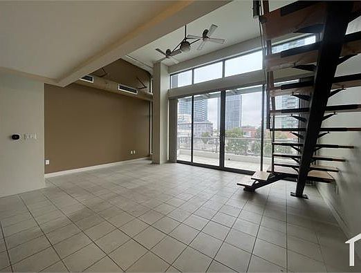 5th image of 575 6th Ave Unit 215
