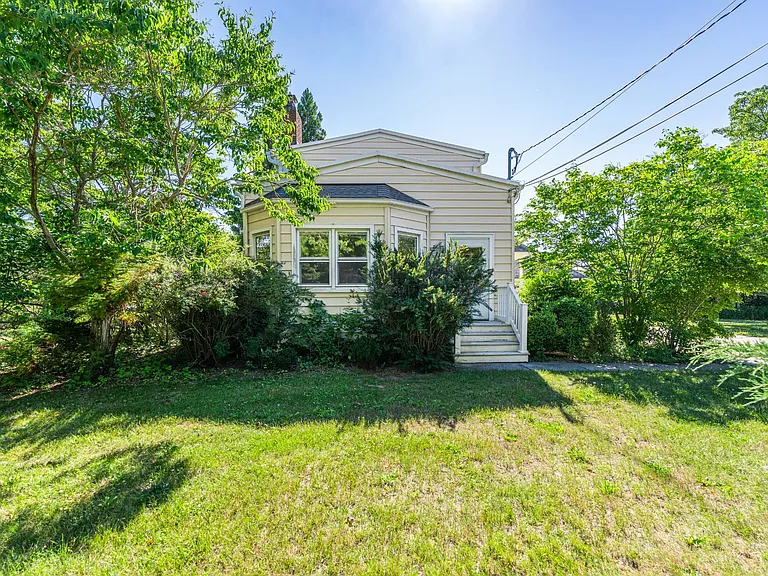 2380 S Harbor Rd — Photo 17
