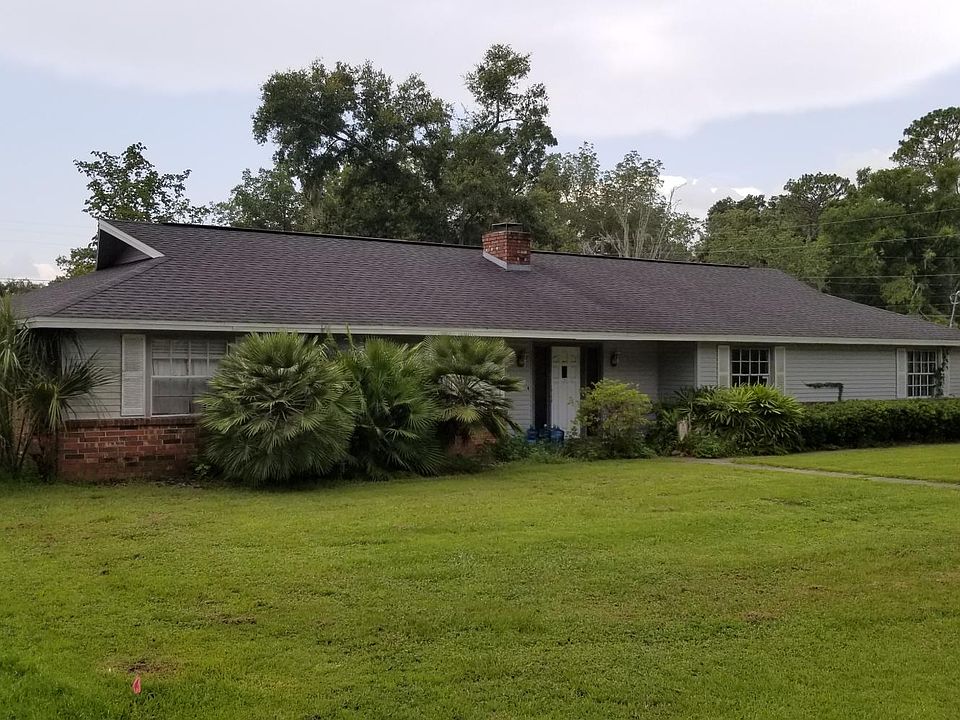 1st image of 3908 SE 10th Ln