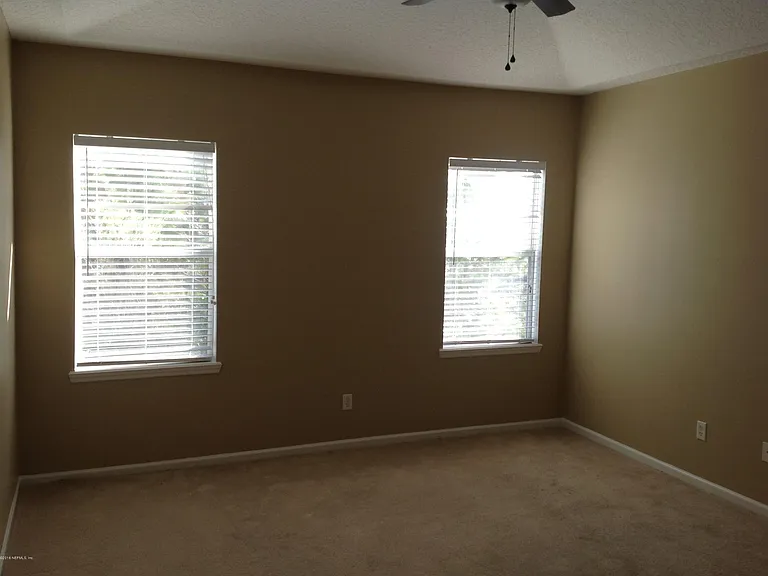 8584 Tower Falls Dr — Photo 15
