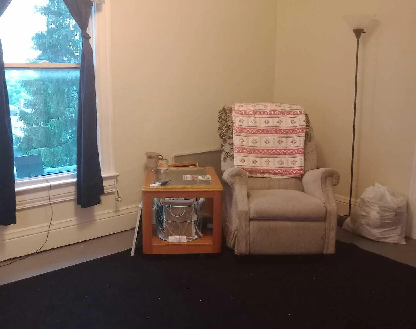2 bed, 800 sqft, $650 — Photo 3