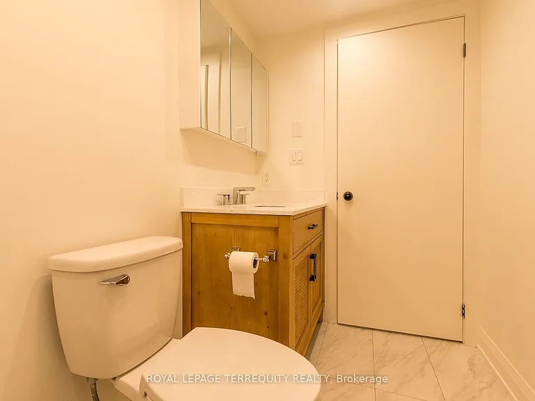 23 Decarie Cir #BASEMENT — Photo 17