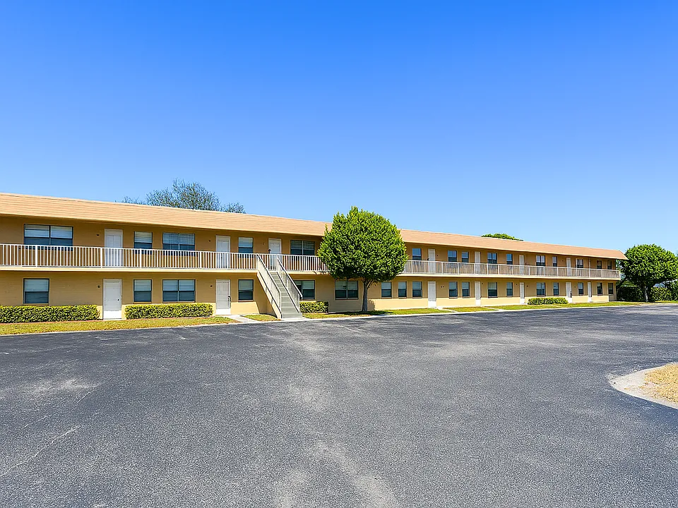 806 9th St West Palm Beach, FL 33403