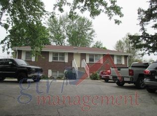 6313 Taylor Cir #2-1, Omaha, NE 68104