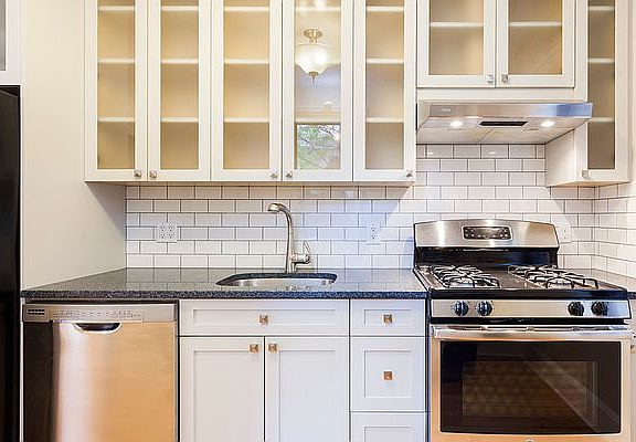 3rd image of 95 Lexington Ave APT 1d