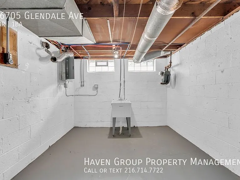 16705 Glendale Ave — Photo 24