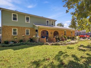 501 Shane Ln, Rainbow City, AL 35906