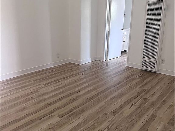 3rd image of 1810 Stoner Ave APT 12