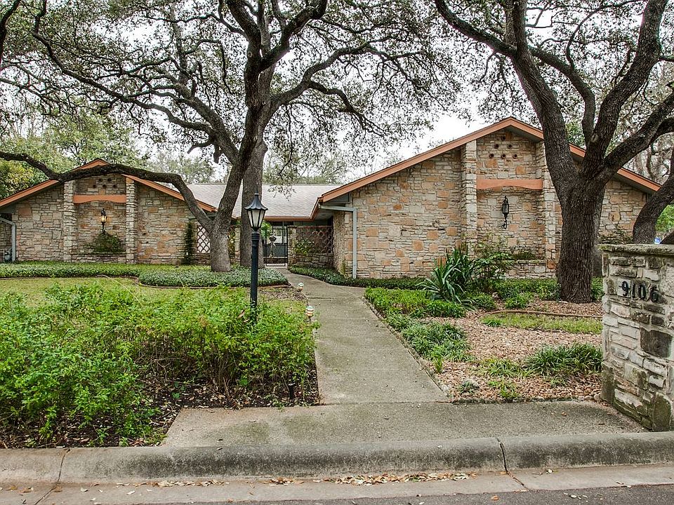 1st image of 9106 Village Dr