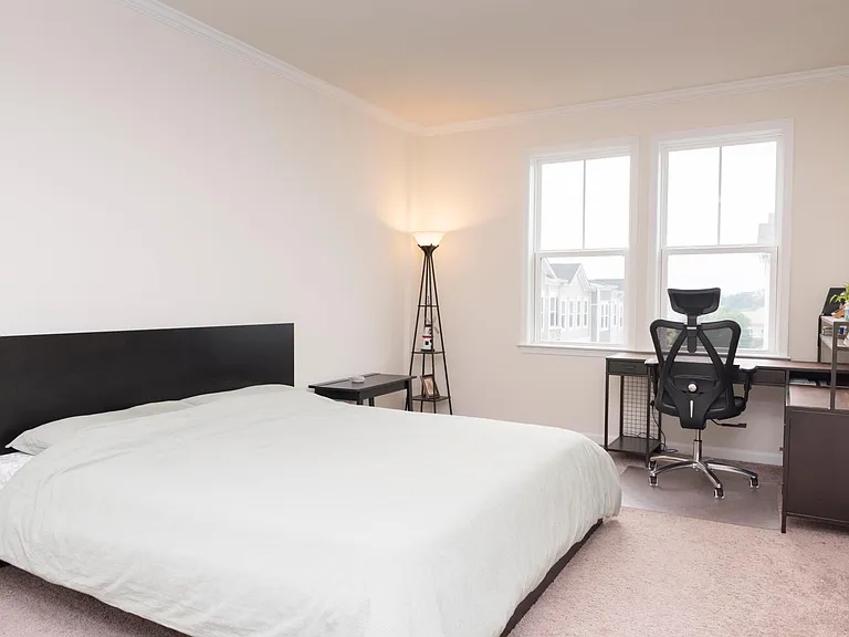 24571 Rosebay Ter — Photo 30