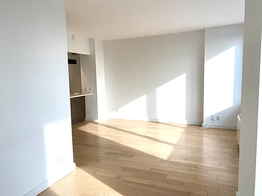 Rented by Corcoran | media 37