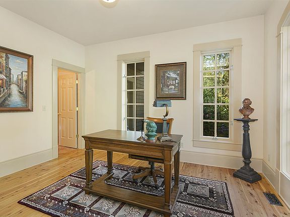 3rd image of 20411 84th St NE