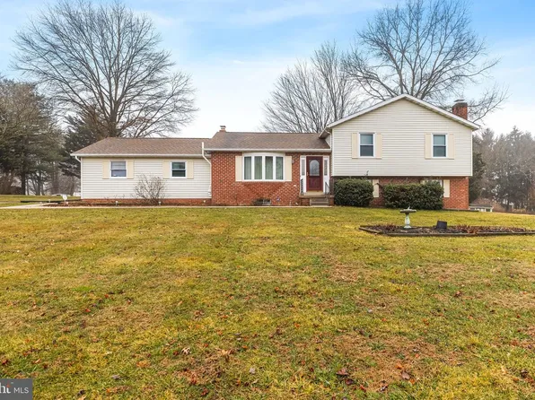 3 Apple Valley Ct, Parkton, MD 21120