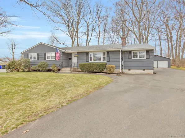 45 Huckleberry Lane, West Hartford, CT 06110