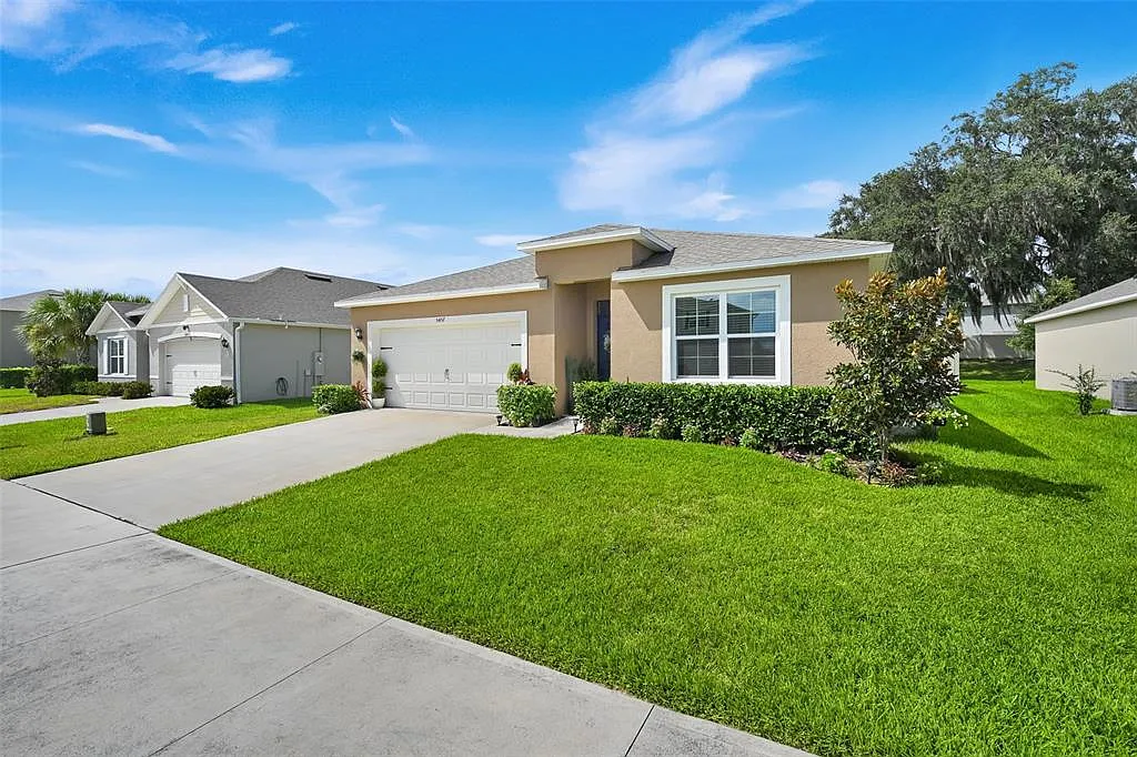4 bed, 2.0 bath, 1846 sqft, $3,000 — Photo 3