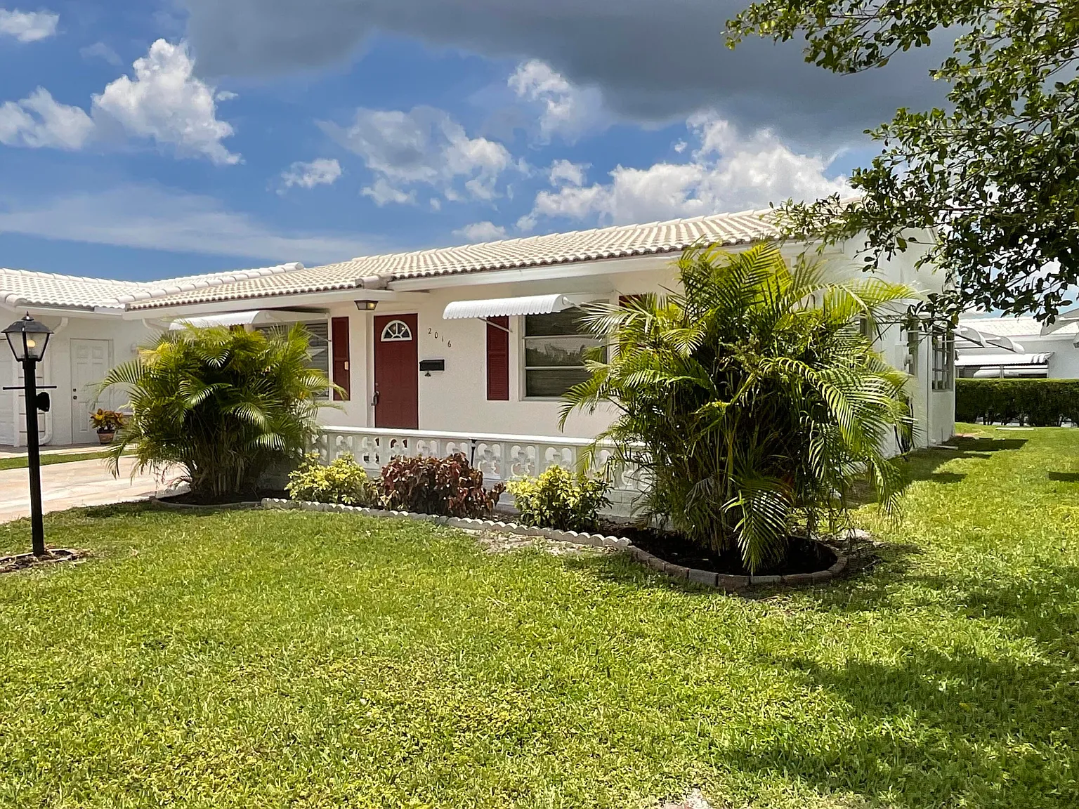 3 bed, 2.0 bath, 1224 sqft, $2,495 — Photo 4