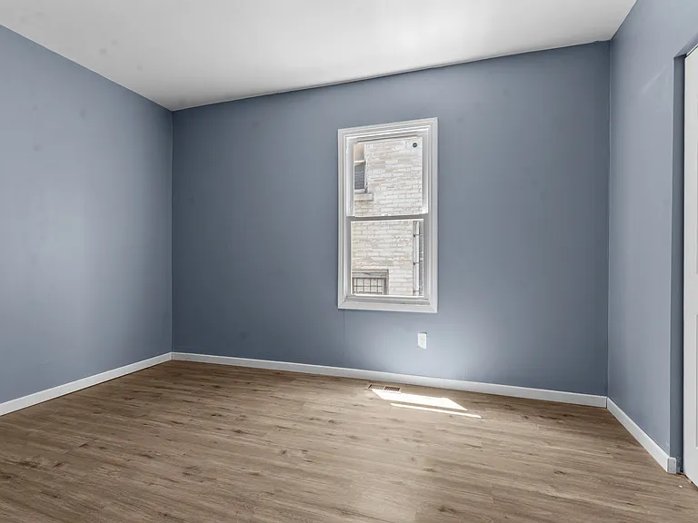 2648 Tuxedo St #1 — Photo 4