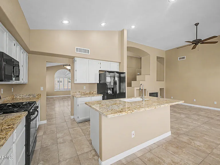 22516 N 68th Dr — Photo 19
